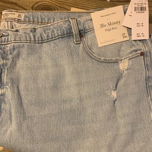 Abercrombie & Fitch The Skinny High Rise Jeans size 37/24R